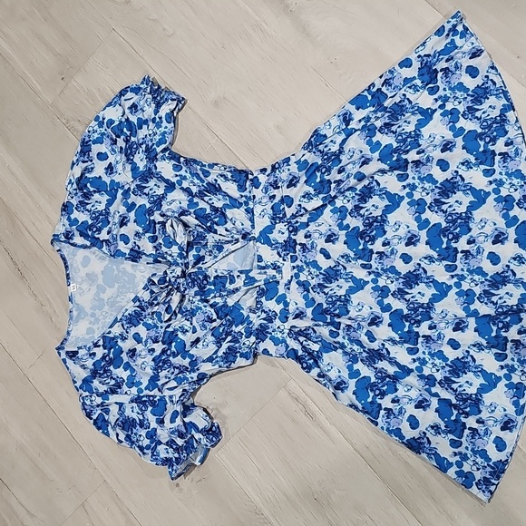 Print Tie-front A line dress - Picture 4 of 6